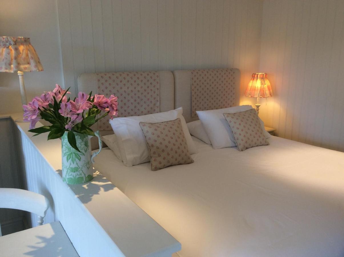 Baytree House Bed & Breakfast Уелс Екстериор снимка