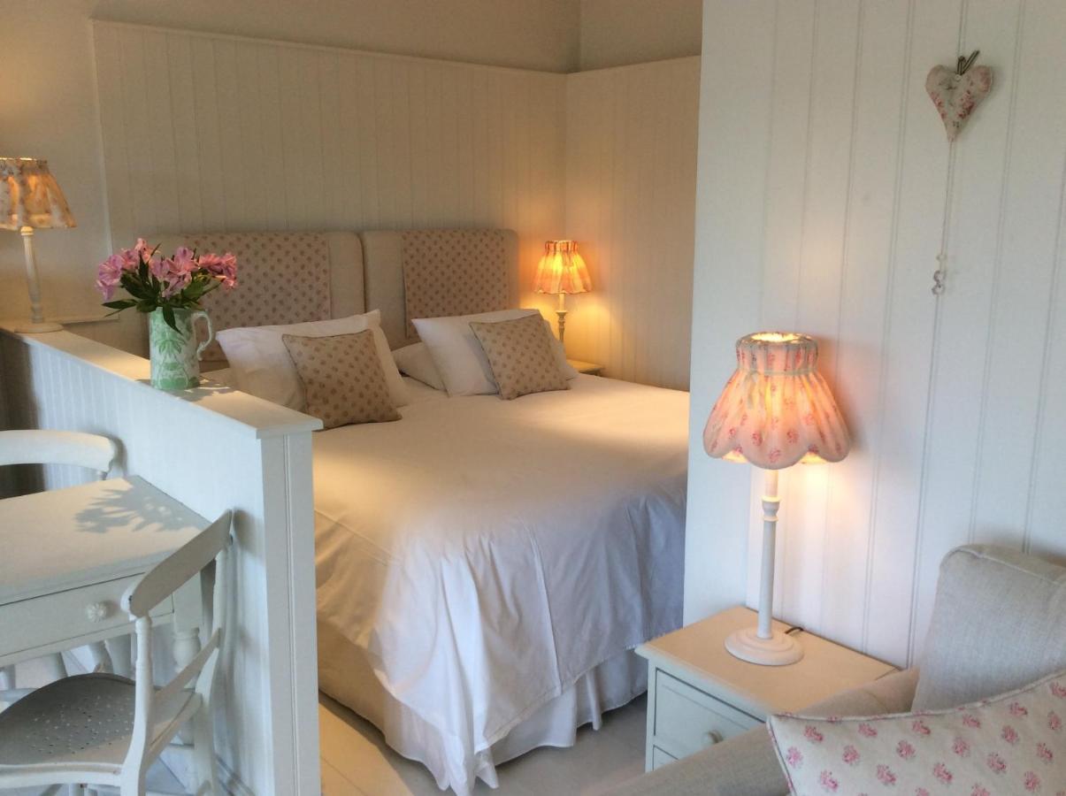 Baytree House Bed & Breakfast Уелс Екстериор снимка