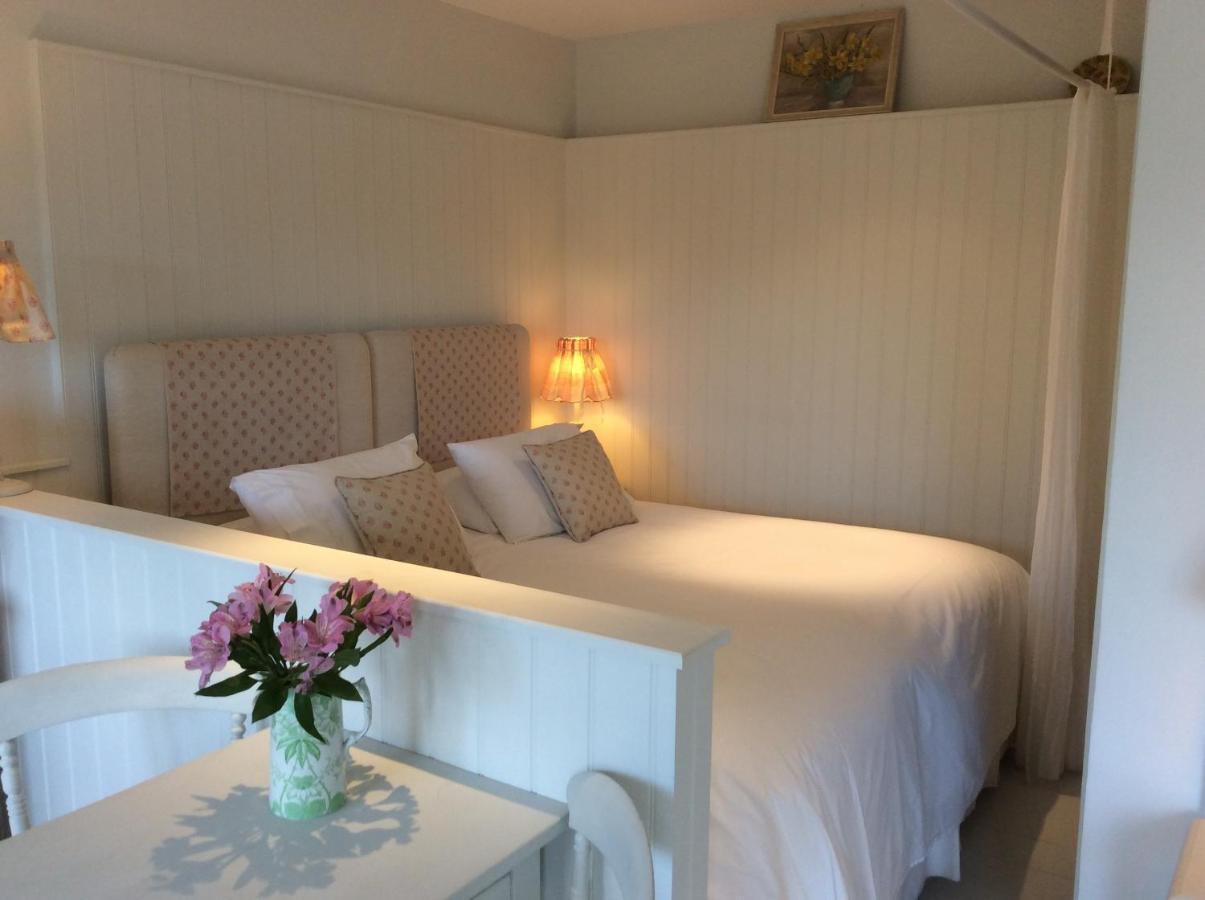 Baytree House Bed & Breakfast Уелс Екстериор снимка